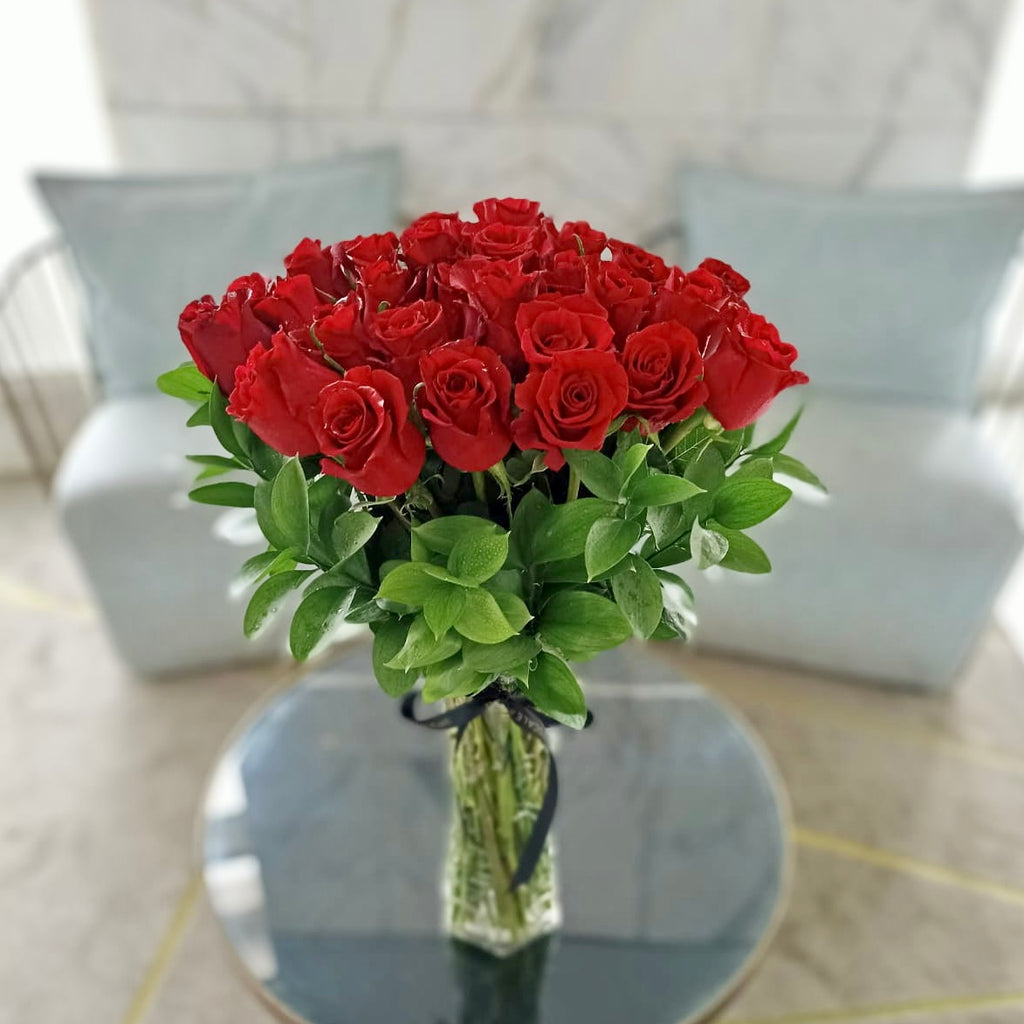 Long Stem Red Roses with Vase